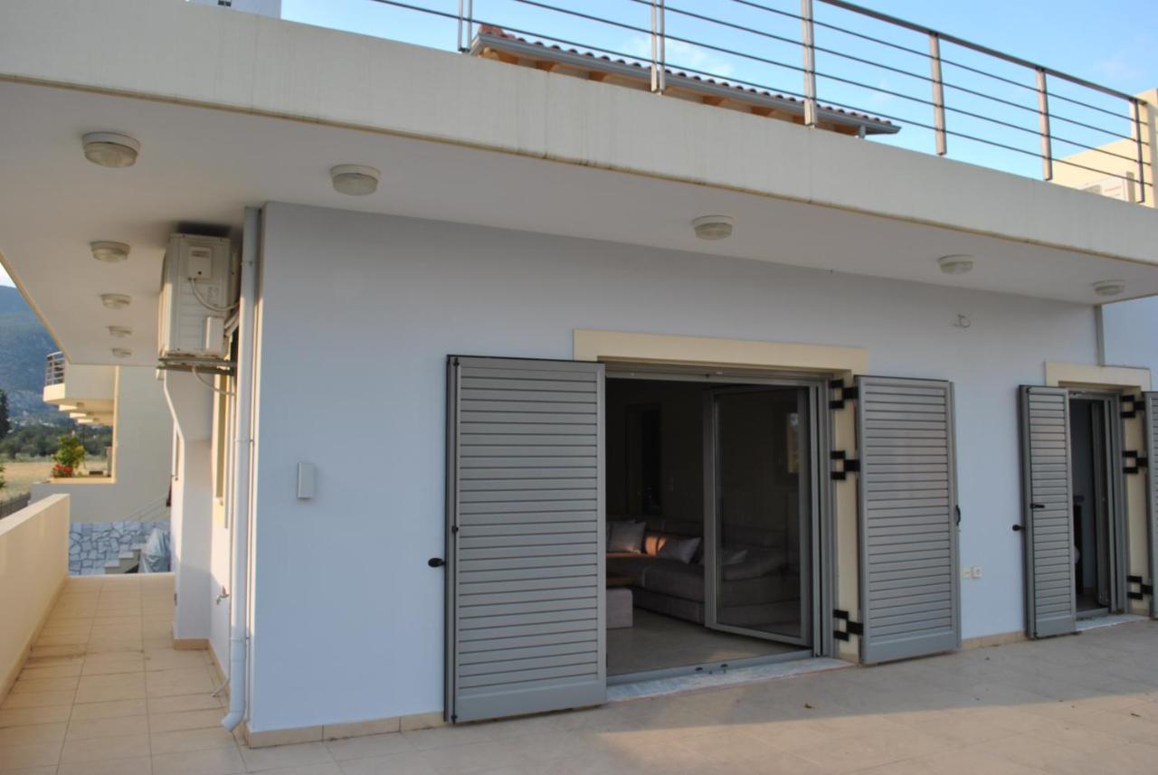 Artemis - Marina Apartments Evia المظهر الخارجي الصورة