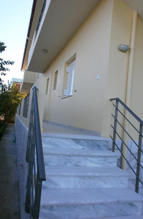 Artemis - Marina Apartments Evia الغرفة الصورة