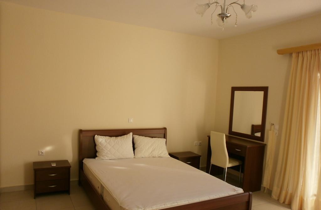 Artemis - Marina Apartments Evia الغرفة الصورة